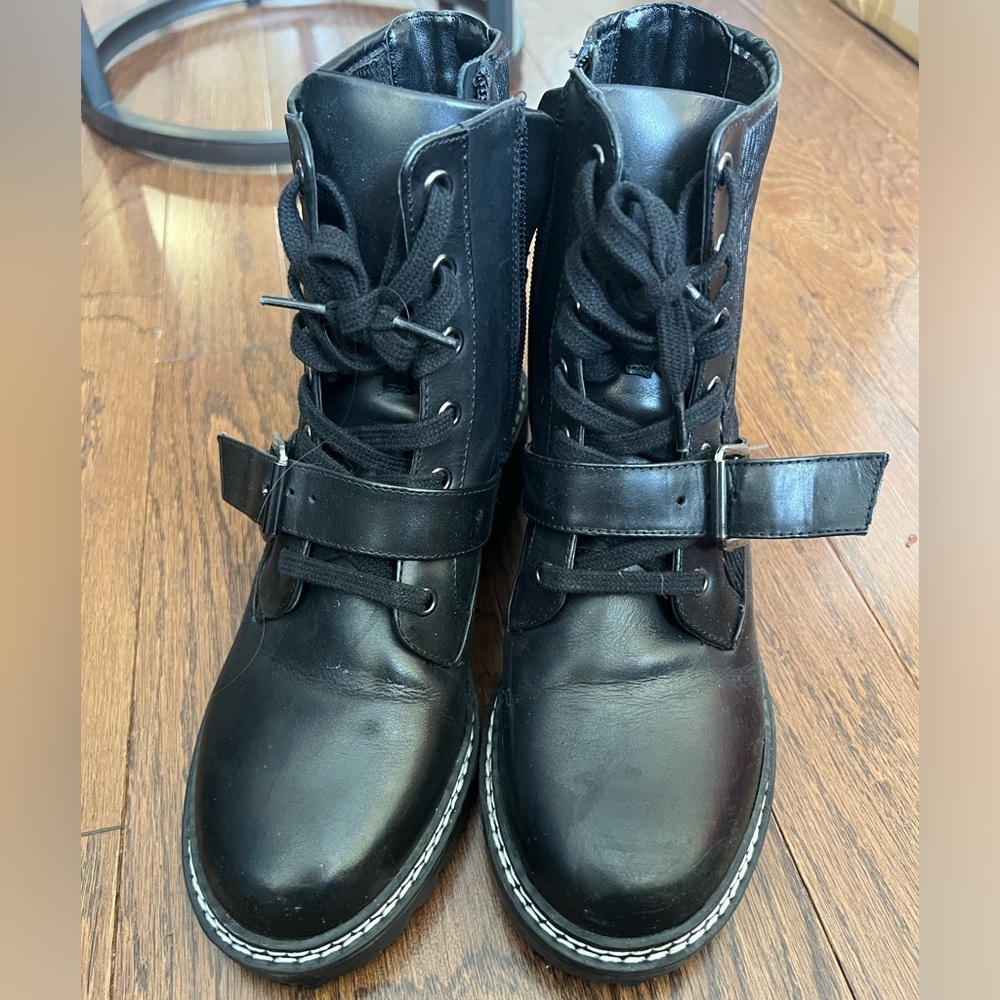 Bcbg boots